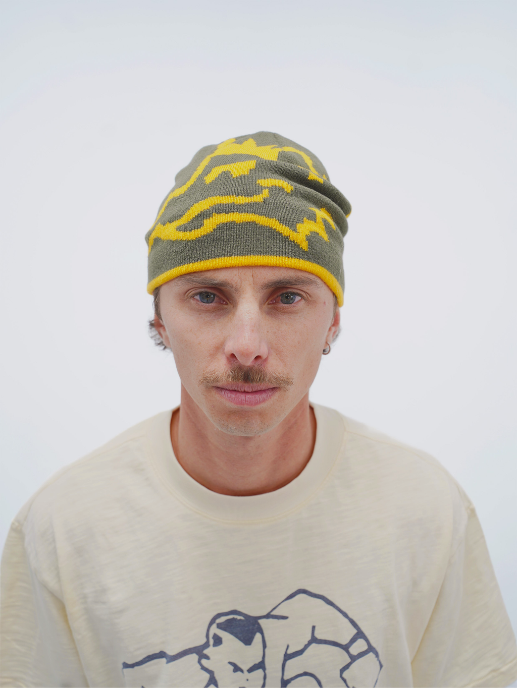 Rat Race model shot 1
